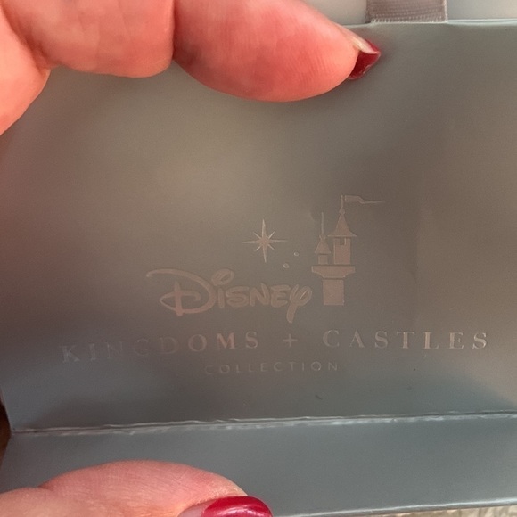 Disney kingdoms and castle collection. Beauty and the Beast bangle. New - Picture 3 of 3